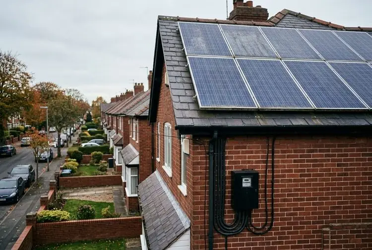 British Gas Overpays Solar Customer £38,000 in Feed-In Tariff Error