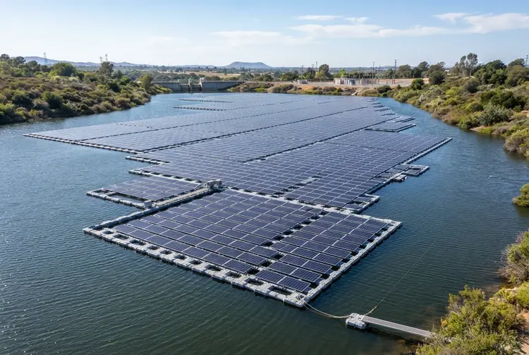 Floating Solar Plant Among US Five Largest Goes Online