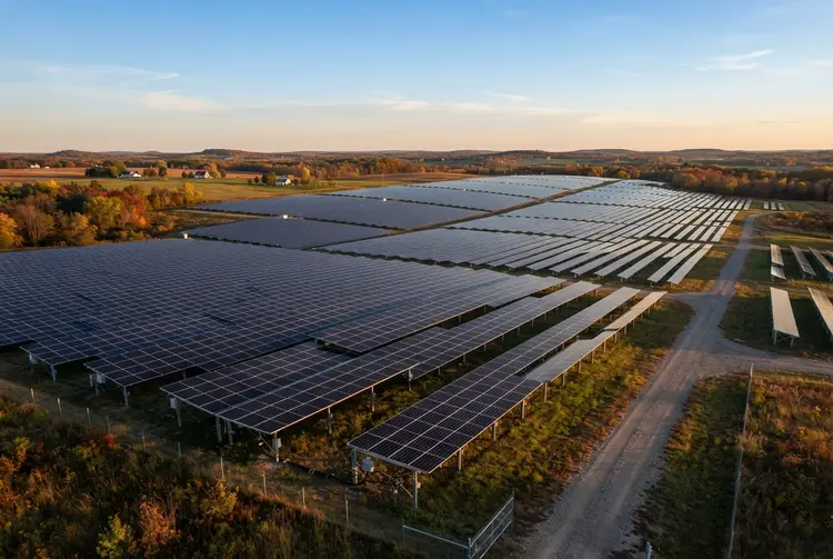NorthStar completes 120-MW Hart solar project in Michigan