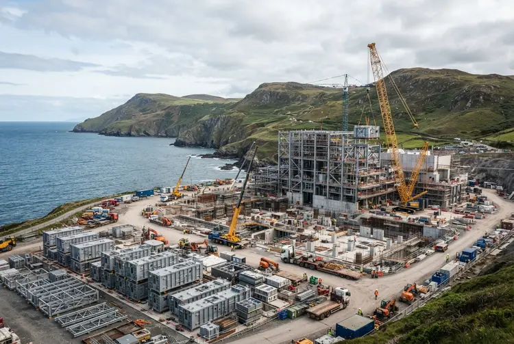 Rolls-Royce SMR opens £1.4bn supplier bidding for UK nuclear project