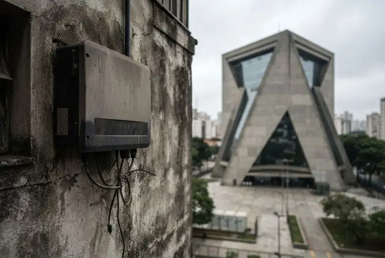 São Paulo bestätigt Geldstrafe von 11,4 Mio. R$ gegen Enel SP wegen Stromausfällen