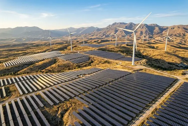 Turkey's Combined Solar and Wind Capacity Hits 42.9 GW