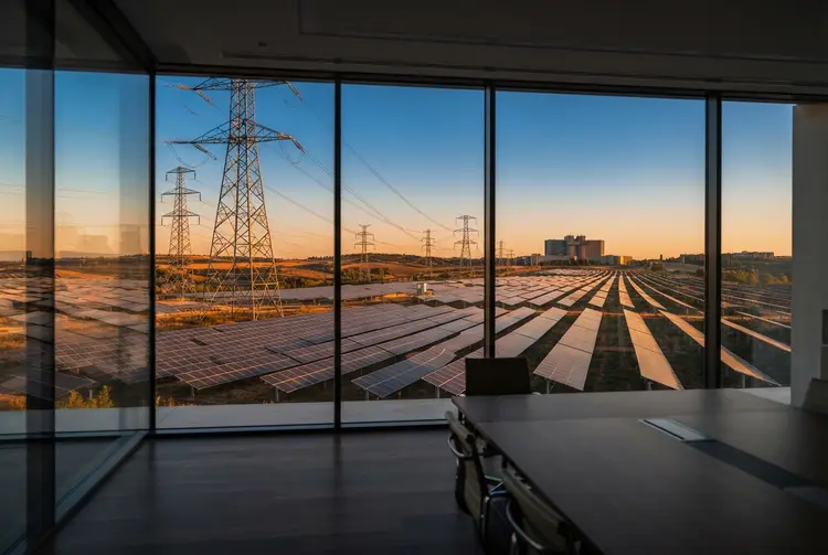Von der Leyen puts clean power and grids at centre of EU vision